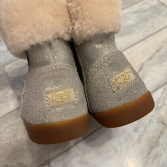 UGG Jorie Metallic girls Toddler size 8 Boots S/N 1018917T - Picture 3 of 7